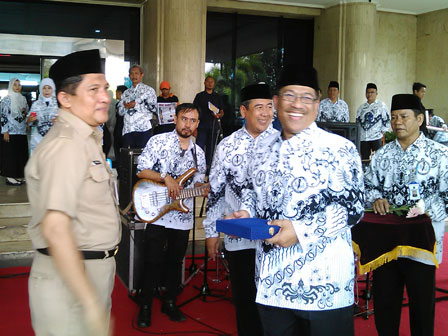 Pencarian PGRI Serdang Bedagai - Persatuan Guru Republik Indonesia Cabang Serdang Bedagai